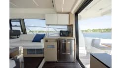 Buy a 420 - PRESTIGE at Shestakov Yacht Sales