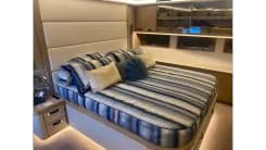 Buy a yacht NO DESTINATION Fast Crew Supplier 3307