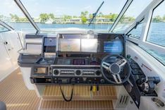 Купить яхту Seaspan - Formula Boats в Shestakov Yacht Sales