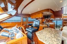 the best price on WHILEAWAY III - HAMPTON YACHTS