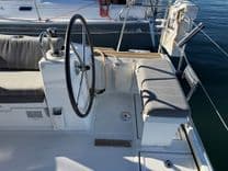 Buy a yacht NEW LATITUDE - Beneteau