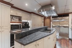 best yacht sales deals Huracan 1991