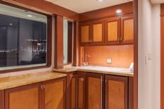 best yacht sales deals Huracan Expedition