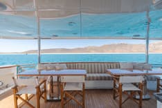 best yacht sales deals Huracan Expedition