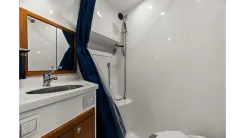 Tiburon 410 Express yacht sale