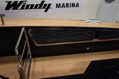 the best price on Windy SR52 2021