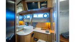 Купить яхту MONARCH 52 Fly в Shestakov Yacht Sales