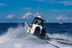 best yacht sales deals 340 Open - REEF RUNNER