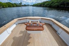 FIRST LIGHT - WINTER CUSTOM YACHTS