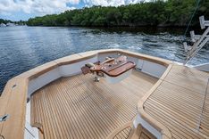 FIRST LIGHT - WINTER CUSTOM YACHTS yacht sale