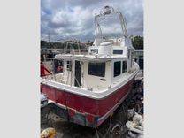 best yacht sales deals 34' American Tug 2009