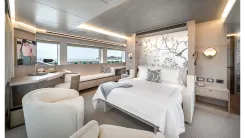 the best price on NUMARINE 37XP-21 2027