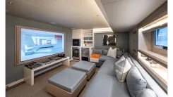 the best price on NUMARINE 37XP-21 - Numarine