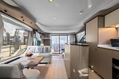 Auora - Azimut Yachts