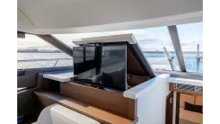 Лучшая цена на NEVER LOST 520