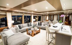 Second Amendment yacht sale