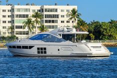 A CHECKERED PAST - Azimut Yachts