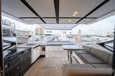 A CHECKERED PAST - Azimut Yachts