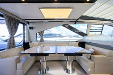 Buy a yacht A CHECKERED PAST - Azimut Yachts