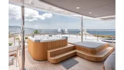 the best price on NUMARINE 37XP-21 2027