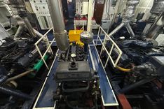 Buy a yacht La Mer 91