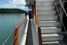 Buy a La Mer 2003 at Shestakov Yacht Sales