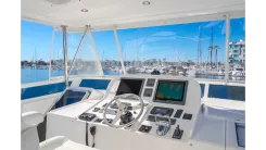 Лучшая цена на MALOU - HAMPTON YACHTS