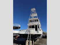 Лучшая цена на 65' Viking 2000 Convertible 2000