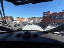 Продажа яхты 65' Viking 2000 Convertible 65