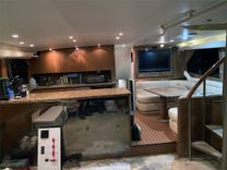 Стоимость яхты 65' Viking 2000 Convertible 2000