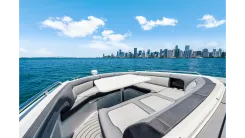 Стоимость яхты Only 60 hrs! 37