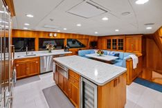 SILVER SEAS - BURGER BOAT COMPANY