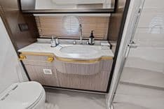 Лучшая цена на MI BOAT - Azimut Yachts