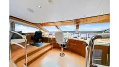 Buy a yacht MESMERIZE Raised Pilot House