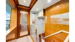 best yacht sales deals MESMERIZE 125