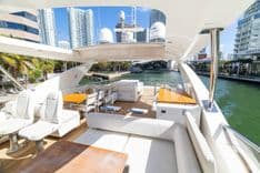Buy a yacht SABI - Azimut Yachts