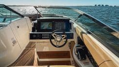 Стоимость яхты BLONDIE - SEA RAY