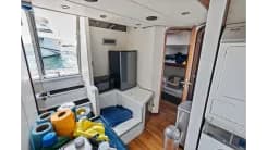 Buy a yacht Knot Woke