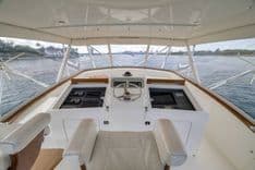 Buy a yacht TWIN TALES - HINES FARLEY