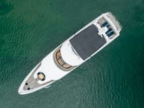 the best price on White Lotus 107