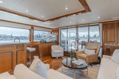 the best price on White Lotus 107