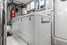 Buy a yacht White Lotus 2011