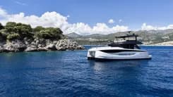 Buy a M7 59 at Shestakov Yacht Sales