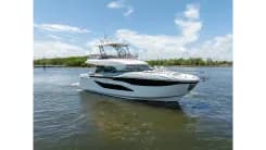 F4.9 - PRESTIGE yacht sale