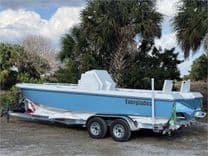 Buy a 24' Everglades 2017 243 CC 24 at Shestakov Yacht Sales