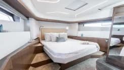 the best price on F4.9