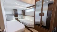 F4.9 - PRESTIGE yacht sale