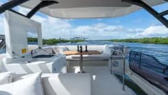 Buy a yacht F4.9 F4.9