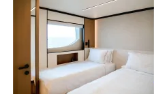 the best price on MAJESTY 112 112