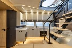 COOLR - STEELER YACHTS
